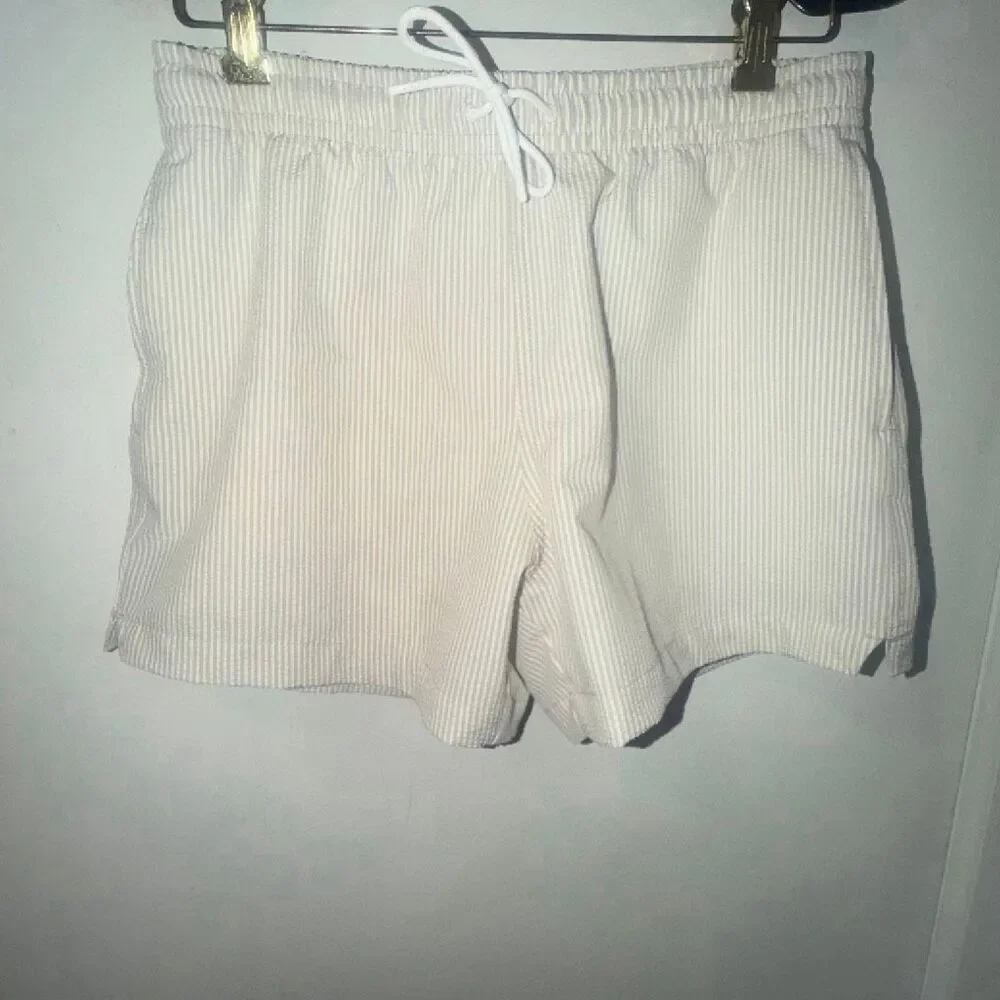 ABERCROMBIE & FITCH Tan Stripe Seersucker 5” Swim Shorts-S